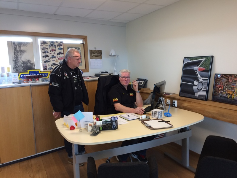 Besök Mels Garage Enköping